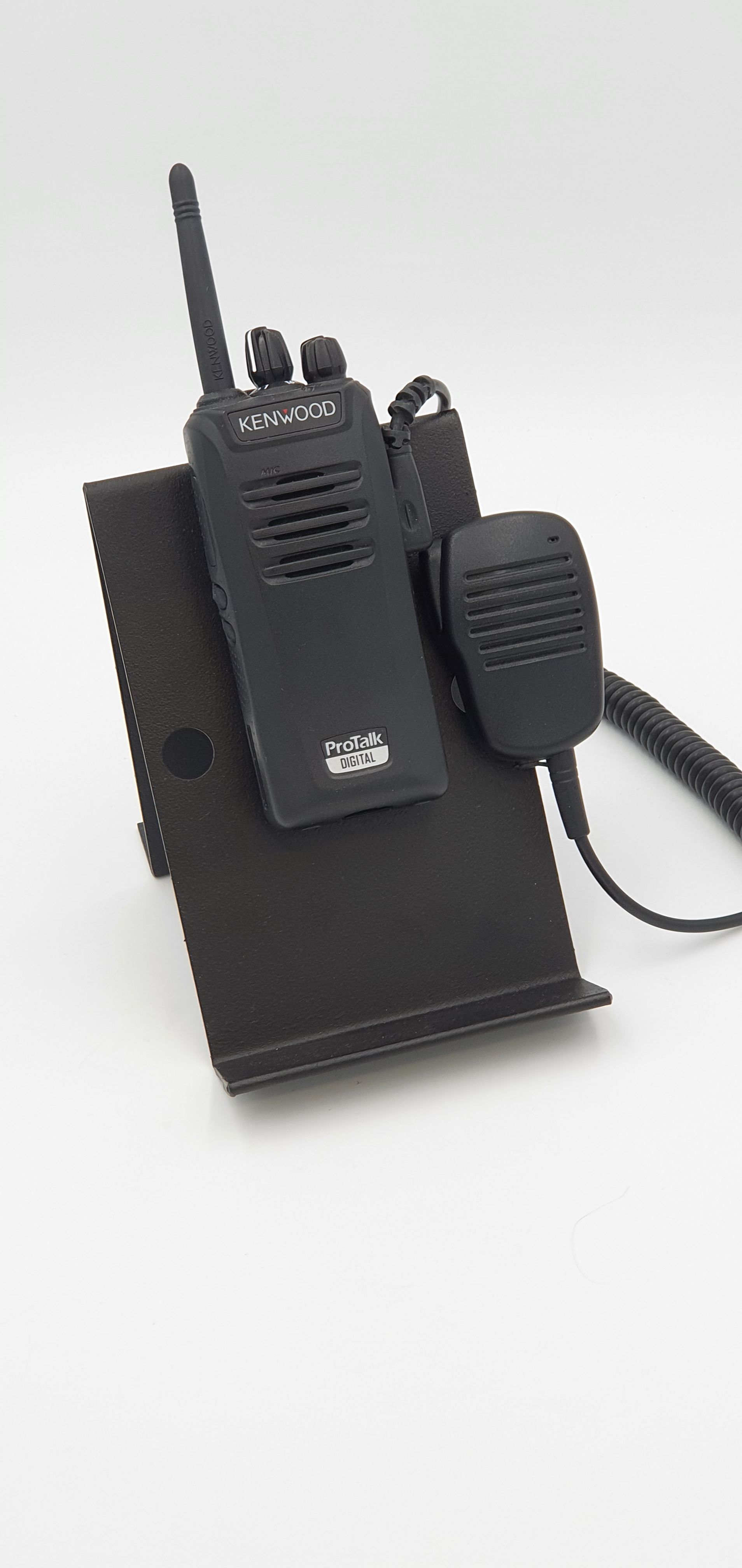 Deskmount voor portable scanner of transceiver